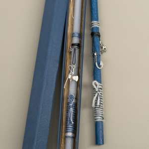 ΓΕΡΑΛΗΣ ΛΑΜΠΑΔΑΚΙ ΚΡΕΜΑΣΤΟ ΣΤΡΟΓΓΥΛΟ ΑΓΚΙΣΤΡΙ ΜΠΛΕ 020