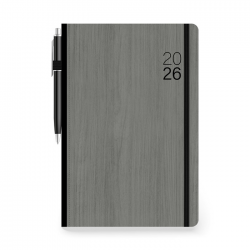 ΤΡΙΠΕΡΙΝΑΣ ΗΜΕΡΟΛΟΓΙΟ ΗΜΕΡΗΣΙΟ ECO ΜΕ ΛΑΣΤΙΧΟ ΚΑΙ ΔΩΡΟ ΣΤΥΛΟ 2026 14Χ21 ΓΚΡΙ 891648