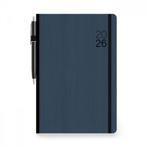 ΤΡΙΠΕΡΙΝΑΣ ΗΜΕΡΟΛΟΓΙΟ ΗΜΕΡΗΣΙΟ 2026 ECO 17Χ24 ΜΕ ΛΑΣΤΙΧΟ ΚΑΙ ΔΩΡΟ ΣΤΥΛΟ ΜΠΛΕ ΣΚΟΥΡΟ 891655